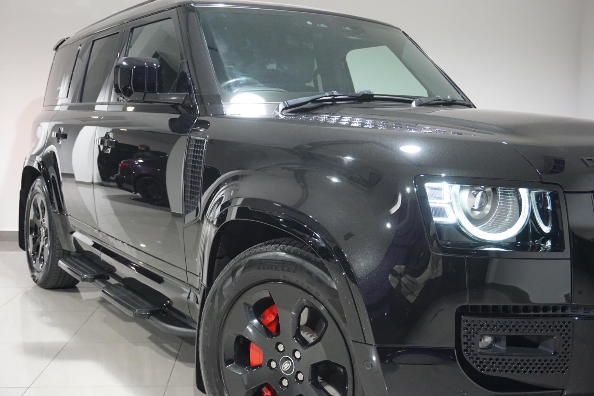 Land Rover Defender 110 2.0 P400e 15.4kWh X-Dynamic HSE SUV 5dr Petrol Plug-in Hybrid Auto 4WD Euro 6 (s/s) (404 ps)